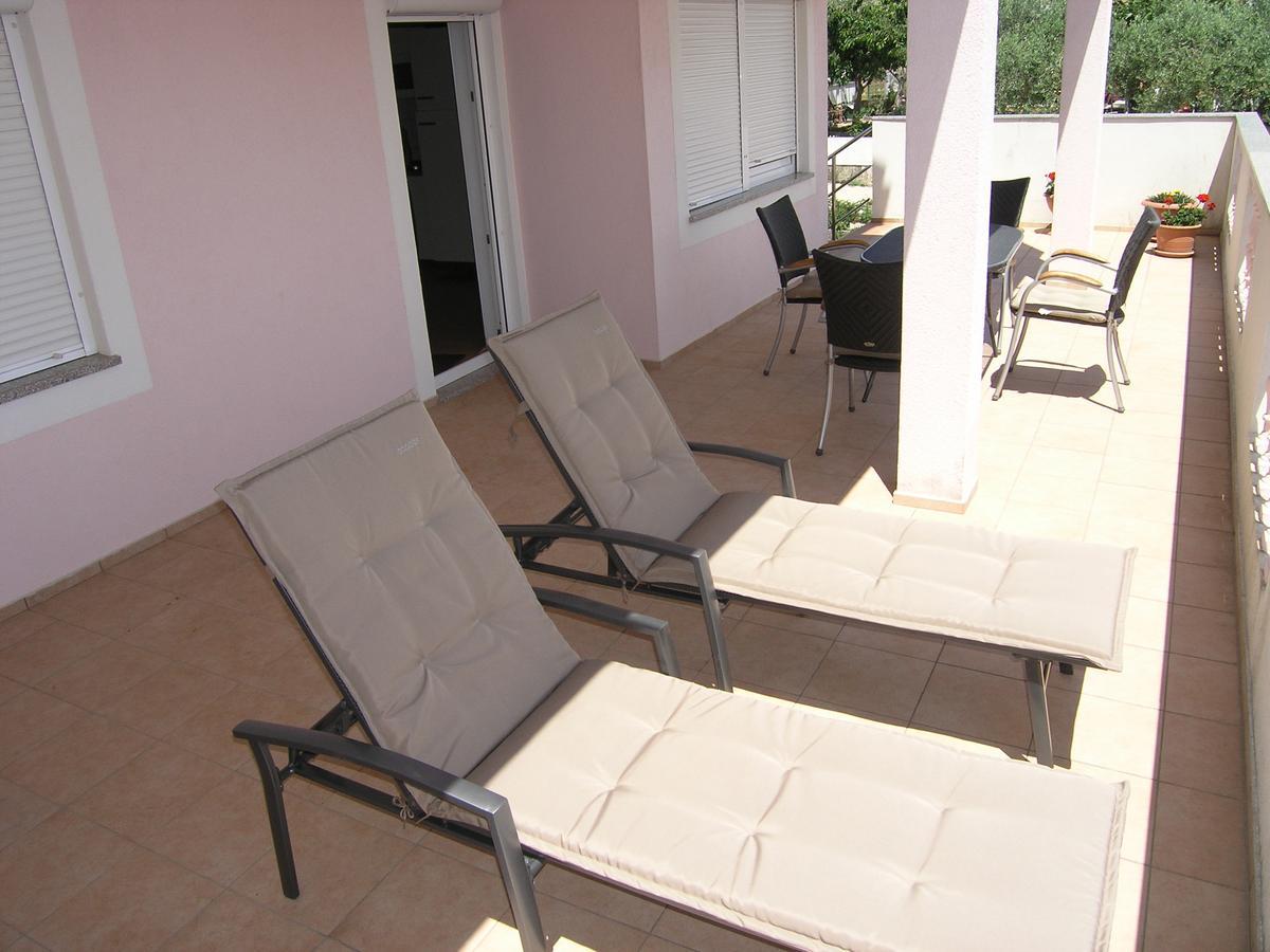 Zahija Apartment Krk Luaran gambar